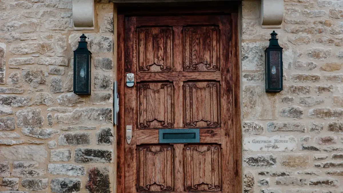 Comment choisir sa porte blindée : certifications, prix, pose